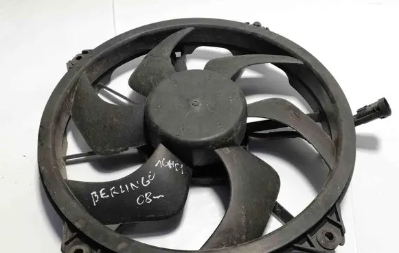 Citroen Berlingo Radiator cooling fan shroud 300000801