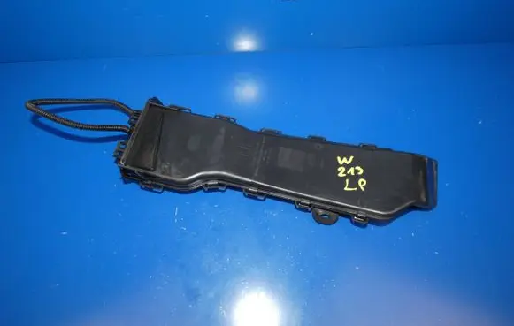 Mercedes-Benz E AMG W213 Rain gutter A2538320500 WPT51529