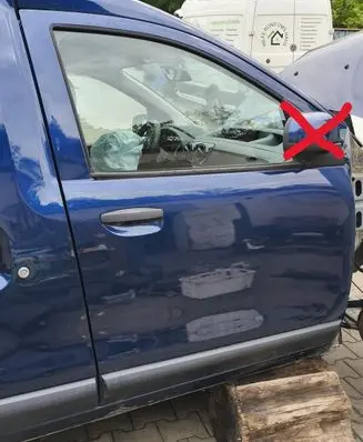 Dacia Dokker Front door 20260521HCR1154