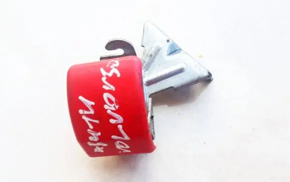 Volvo V50 Engine bonnet (hood) release handle