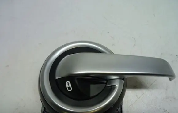Fiat 500X Front door exterior handle