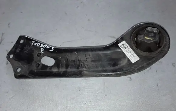 Hyundai Tucson TL Rear upper control arm/wishbone