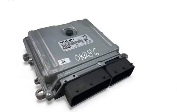 Volvo XC60 Engine control unit/module ECU P31303388 0281015286