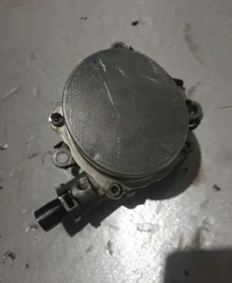 Renault Trafic III (X82) Vacuum pump 146500021R
