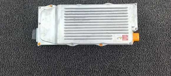 Audi Q7 4M Voltage converter inverter 4M0915253E