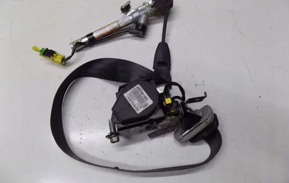 Honda Civic Seat belt trim N22A2