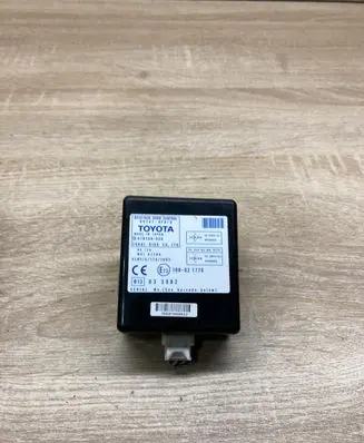 Toyota Corolla Verso AR10 Door control unit/module 897410F010 61B168000