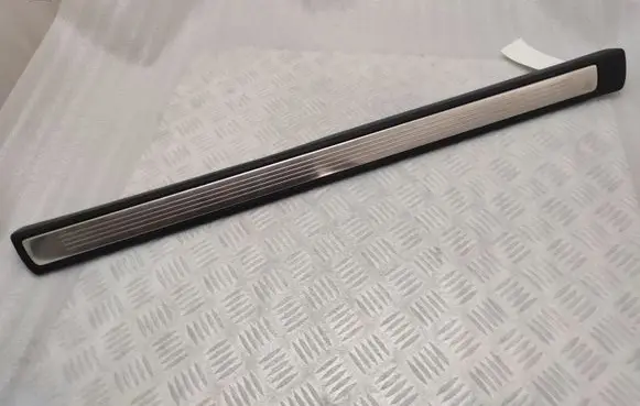Mercedes-Benz S C217 Side skirt front trim A2176800035