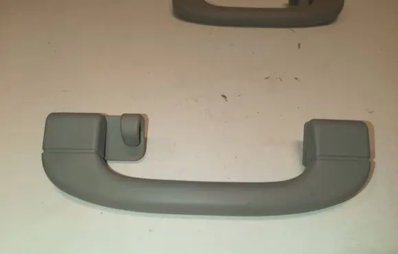 BMW 5 E60 E61 Rear interior roof grab handle 8227593 7033661