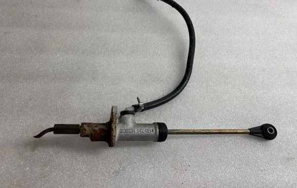 Alfa Romeo 145 - 146 Clutch master cylinder 1424894