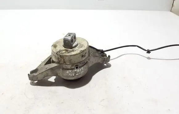 Mercedes-Benz S W223 Engine mount bracket A2232409400