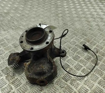 Mercedes-Benz Sprinter W906 Front wheel hub A9063303420