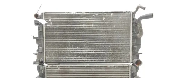 Mercedes-Benz Sprinter W906 Radiator set A9065000002 A9066010201