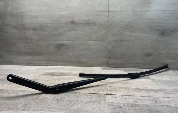 BMW X5 E70 Front wiper blade arm 7294571