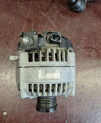 BMW X1 E84 Generator/alternator 7605061