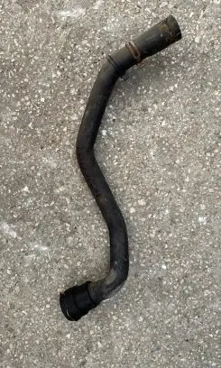 Ford Mondeo MK IV Engine coolant pipe/hose