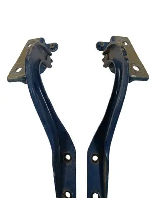 Engine bonnet/hood hinges