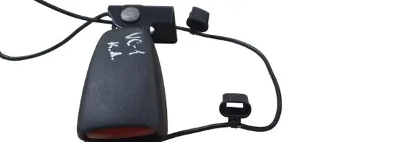 Volvo C30 Rear seatbelt buckle 8686940