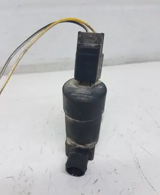 Volvo V70 Windscreen/windshield washer pump 1S7117K624FE
