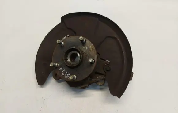 Front wheel hub