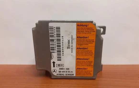 Mercedes-Benz E W210 Airbag control unit/module 0028203226 5410