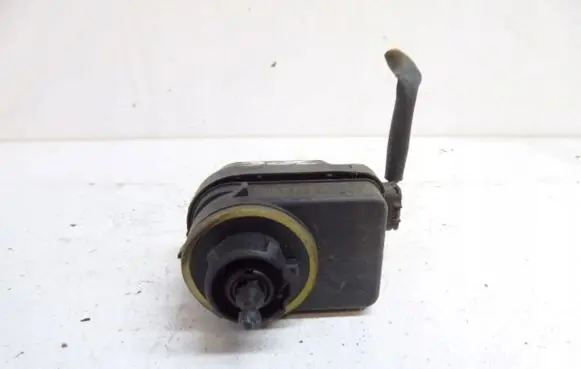 Peugeot 306 Headlight level adjustment motor 9632162280