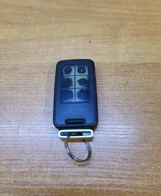 Volvo XC70 Ignition key/card 