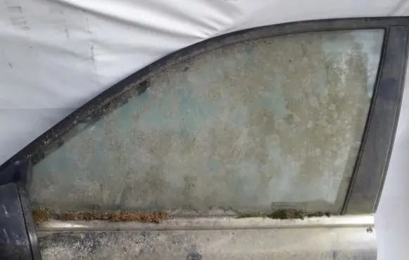 Mazda Xedos 6 Front door window glass four-door PILKOS