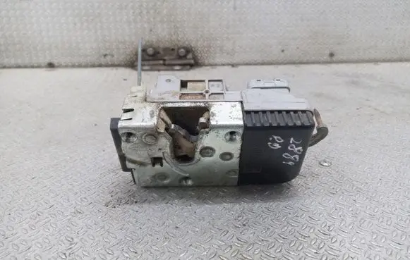Citroen C8 Front door lock