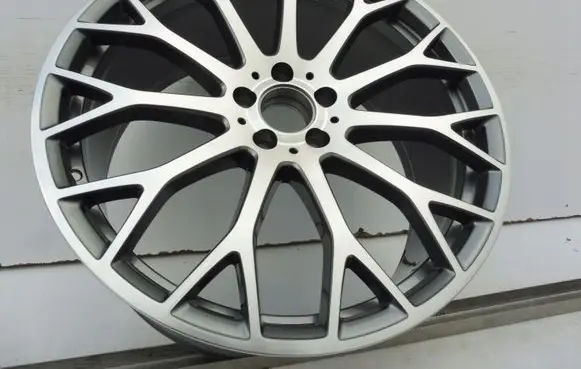Mercedes-Benz SL AMG R232 R21 alloy rim A2324012700