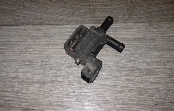 Volvo S60 Turbo solenoid valve 9470775 72251702
