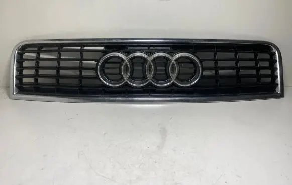 Audi A4 S4 B6 8E 8H Front bumper upper radiator grill 8E0853651F