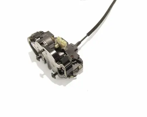 Opel Insignia A Front door lock