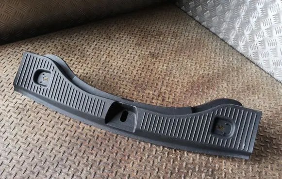 Opel Mokka Trunk/boot sill cover protection 94522424