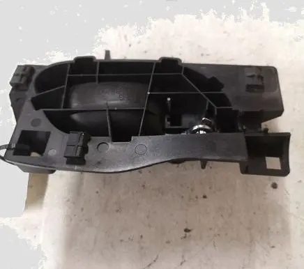Peugeot 407 Front door interior handle 96526178VD