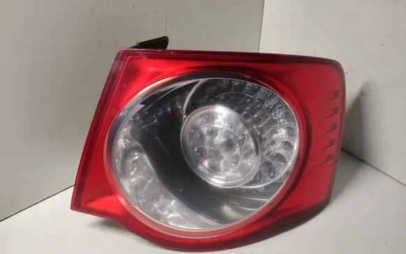Volkswagen Jetta V Rear/tail lights 1K5945096G 983132