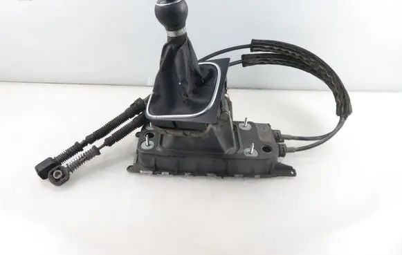 Volkswagen Golf VI Gear shifter/selector
