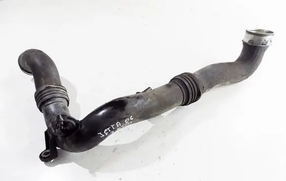 Volkswagen Jetta V Turbo air intake inlet pipe/hose