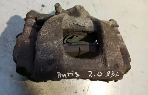Toyota Auris 150 Front brake caliper