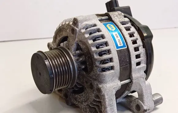 Ford Kuga I Generator/alternator 