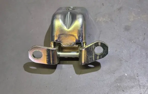 Nissan Leaf II (ZE1) Front door upper hinge 82421AG000