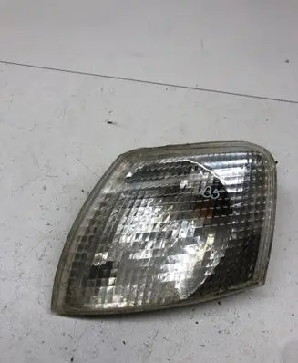 Volkswagen PASSAT B5 Front indicator light
