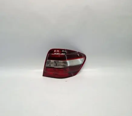 Mercedes-Benz ML W164 Rear/tail lights A1649060800