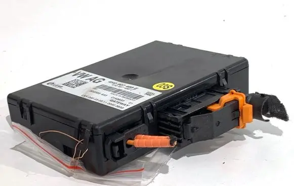 Audi A8 S8 D4 4H Gateway control module 4H0907468E