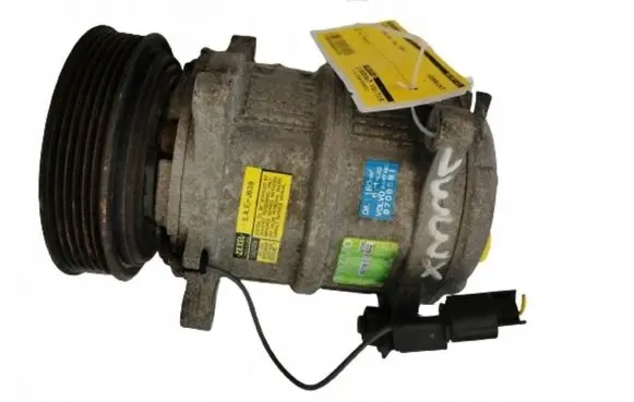 Volvo S40, V40 Air conditioning (A/C) compressor (pump) 30612618- 30612618