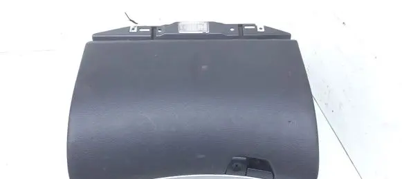 Volvo V70 Glove box set 8650374