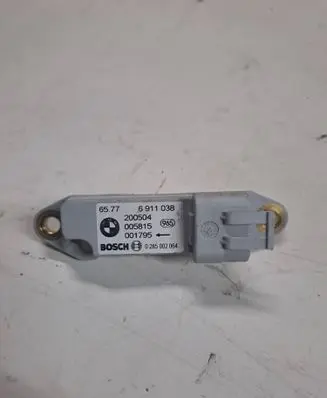 BMW X5 E53 Airbag deployment crash/impact sensor 6911038