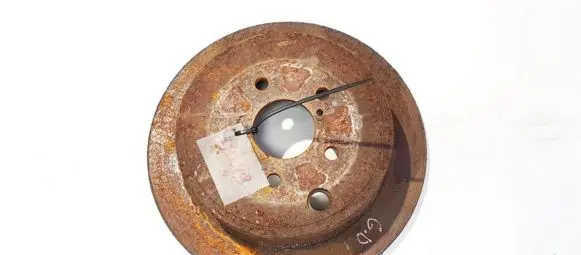 Subaru Legacy Rear brake disc neventiliuojamas