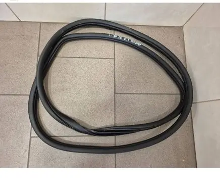 Hyundai i30 Rubber seal rear door 