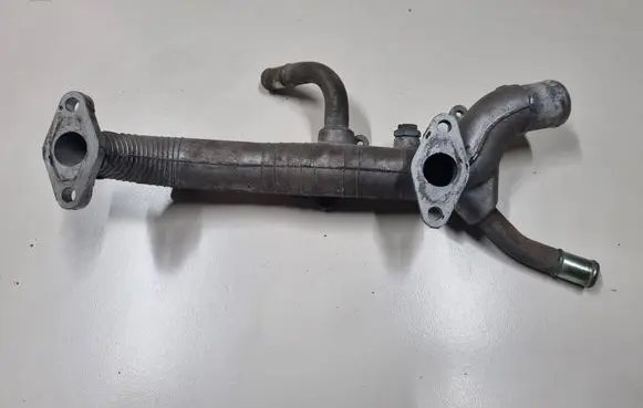 Nissan Murano Z50 Coolant pipe/hose 